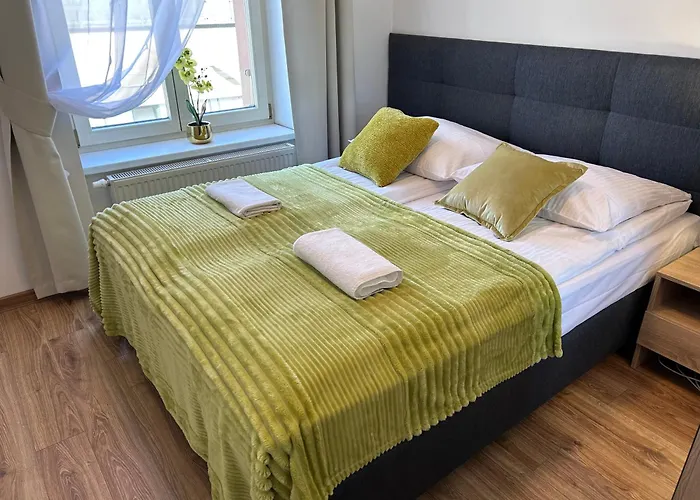 Old Town Apartments - Bosacka B18